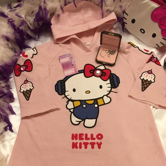Sanrio Tops - Adorbale cotton candy pink hello kitty hoodie and matching necklace!
